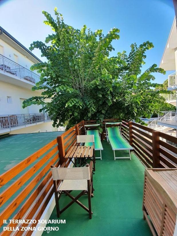 B&B Airone Cervia - Camere E Appartamenti Exteriör bild