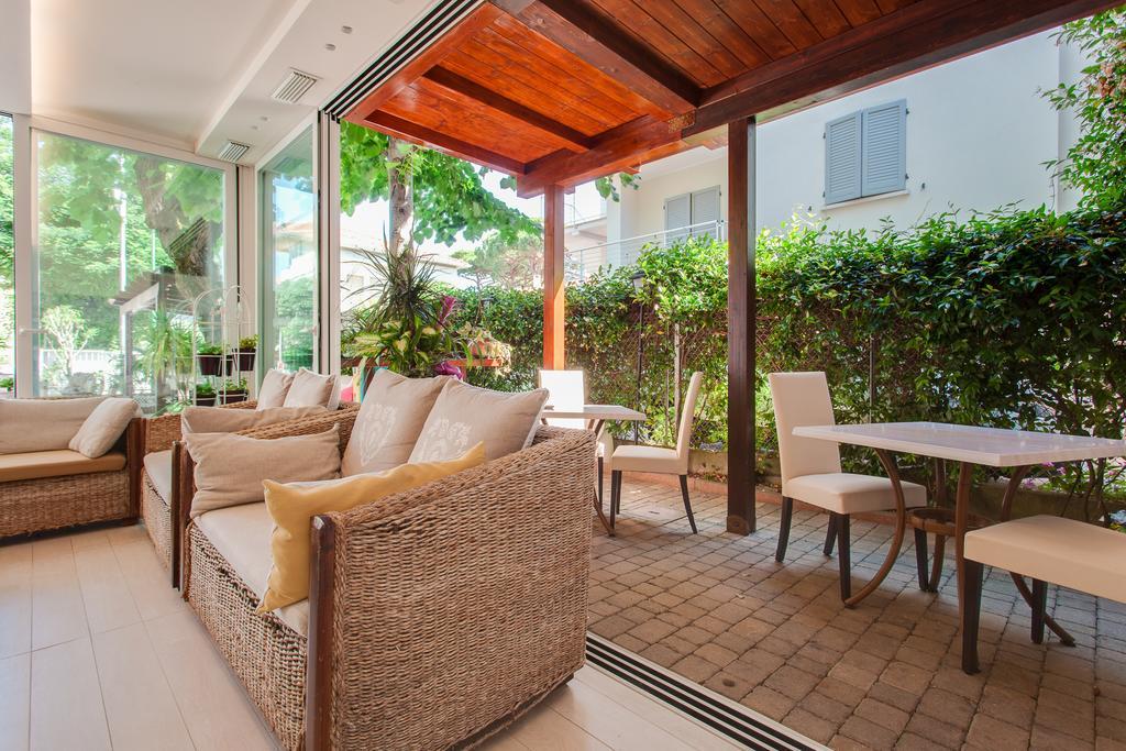 B&B Airone Cervia - Camere E Appartamenti Exteriör bild